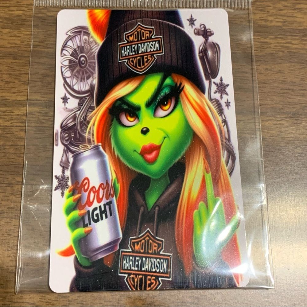 Grinch Lady Magnet - Picture 1 of 4